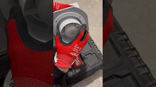 Скрытый канальный вентилятор ⚪️ #shorts #milwaukee #диффузор смотреть онлайн