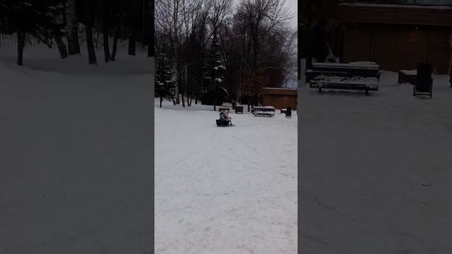 Снегокат - хороший способ подружиться! смотреть онлайн
