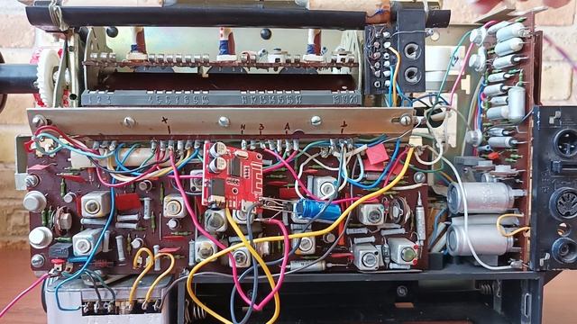 Как подключить блютуз модуль к Радио ОКЕАН 209 - 214 смотреть онлайн