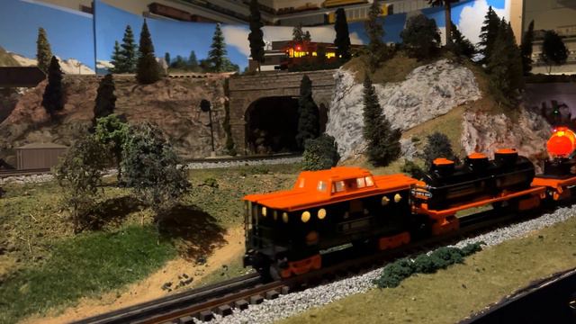 Hallow's Eve Limited - Lionel Halloween Train Set! смотреть онлайн