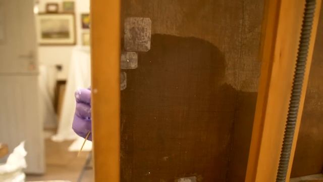 How Old Paintings Are Professionally Restored смотреть онлайн