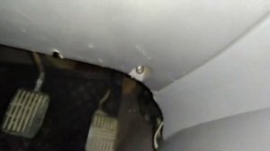 Где находится реле поворотов у hyundai accent