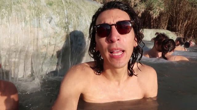 LA MIGLIOR TERMA NATURALE D'ITALIA ? | SATURNIA смотреть онлайн