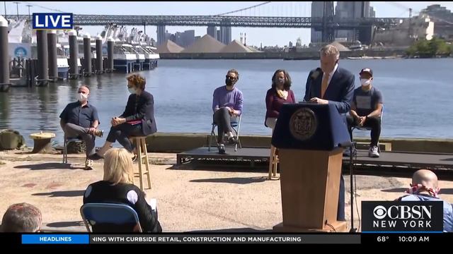 New York City Mayor Bill de Blasio on cutting NYPD funding смотреть онлайн