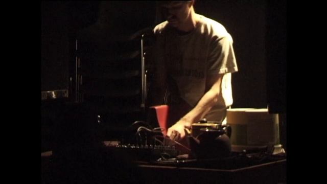 Manual manipulation of acoustic feedback for teapots, bowls, buckets and other packaging смотреть онлайн