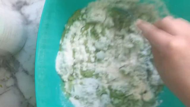Gorditas / Sopes de Espinaca con Nopales con chile colorado. 🫶😋 por NOPALI FIT смотреть онлайн
