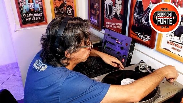 ? SET de FUNK ANTIGO MIXADO pelo DJ BORRACHA (SÓ as MELHORES) RESPEITA! смотреть онлайн