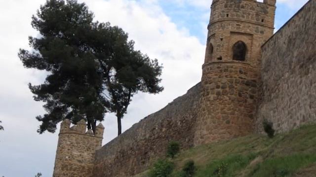 Un paseo por Toledo - Прогулка по Толедо смотреть онлайн