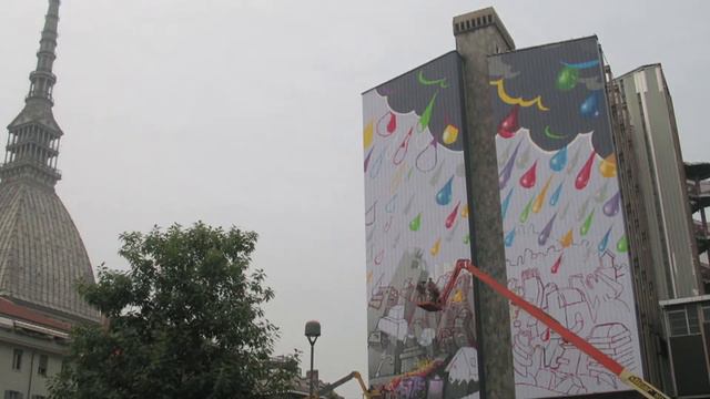 PICTURIN 2010 - Torino Mural Art Festival - Time-lapse Palazzo Nuovo via Verdi смотреть онлайн