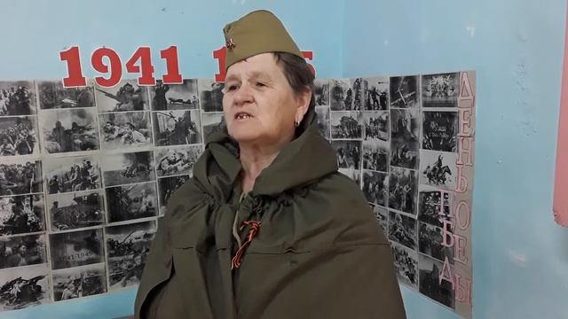 Ковалева Тамара читает стихотворение Галины Воленберг «Замри и помолчи минуту» смотреть онлайн