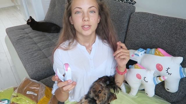 ЧТО В МОЕМ ЧЕМОДАНЕ? СОБИРАЮ ЧЕМОДАН НА МОРЕ! ГИГАНТСКАЯ ПИЦЦА “NEWCHIC” ЧАСТЬ1 смотреть онлайн