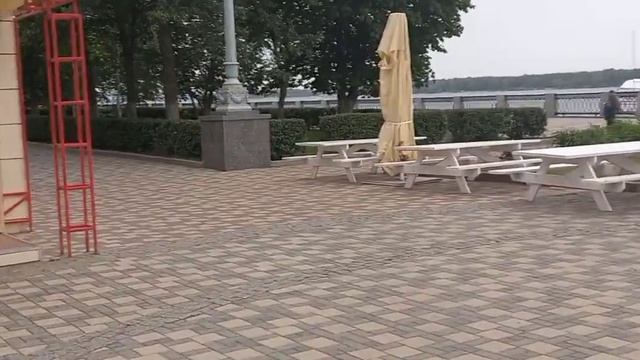 Самара. По ул.Льва Толстого вниз к ВОЛГЕ? Набережная,1 я очередь/? 