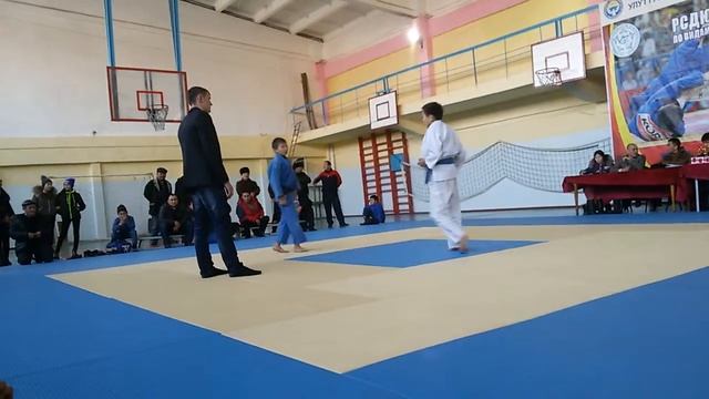 дзюдо токмок Эмильбеков смотреть онлайн