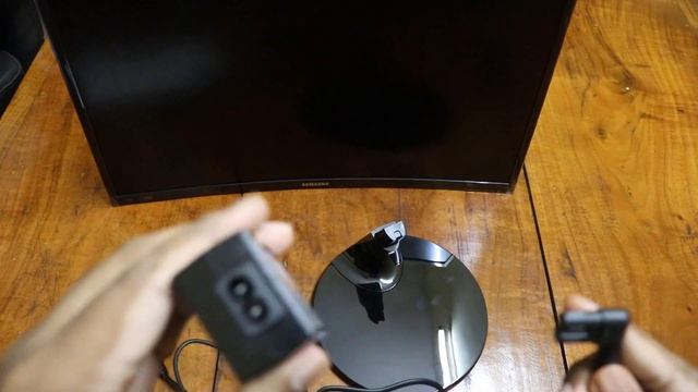 Samsung 23.5 inch (59.8 cm) Curved LED Backlit Computer Monitor Unboxing & Overview смотреть онлайн