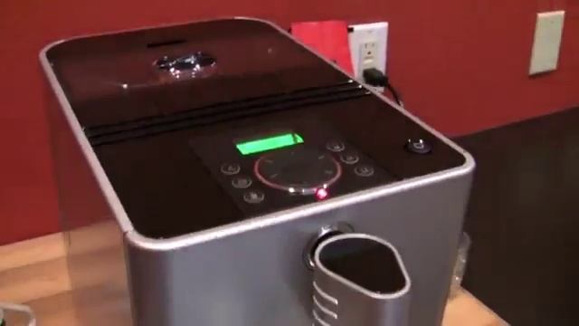 Video Jura ENA Micro 9 One Touch Automatic Coffee Machine смотреть онлайн
