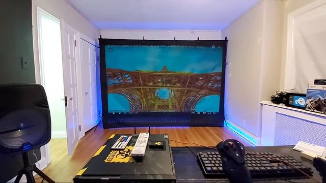 Black Phantom 21 screen paint on a old NEC M300WS смотреть онлайн