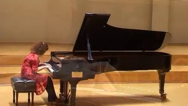 Gila Goldstein plays Bach Partita no. 6 - Toccata смотреть онлайн