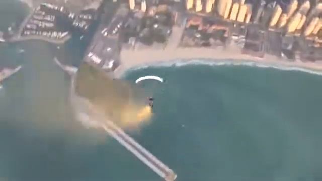 Рекорд Гиннесса прыжок с 4270 метров с самым маленьким парашютом смотреть онлайн