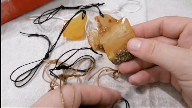 камни от Розы из магазина "Уральские самоцветы" смотреть онлайн