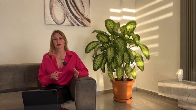 СКОЛЬКО СТОИТ ОТКРЫТЬ САЛОН КРАСОТЫ? Считаем минимальные вложения. смотреть онлайн