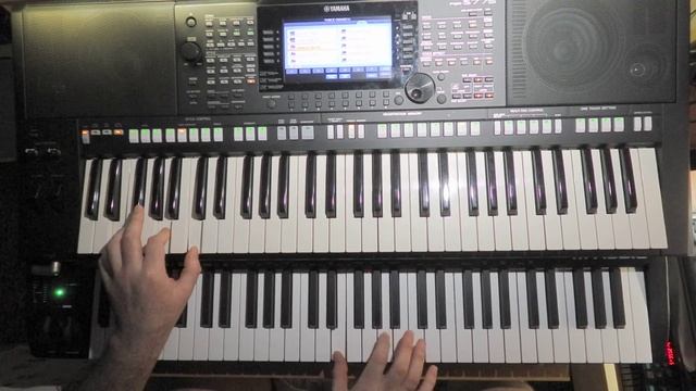 Yamaha PSR s775 KorgVolca FM - Танго - Пусть дни проходят - Tango beguine смотреть онлайн