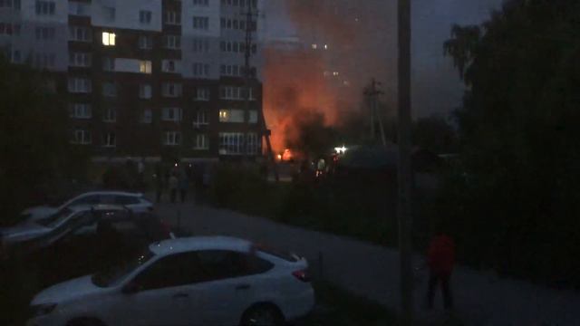 В терновке 10 июня сгорел дом,тушили более 15 человек смотреть онлайн