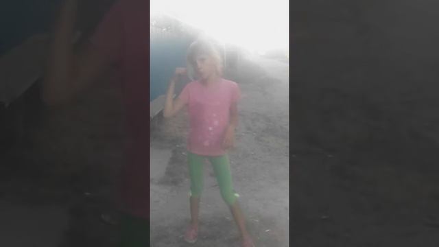 Я пою песню малявка смотреть онлайн
