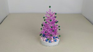 Работы из бисера. Новогодняя ёлка с бусинами. Мастер класс. Пошаговый МК для начинающих.