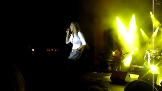 Dara Rolins "Na teba sa divam" live in Cesky Tesin смотреть онлайн