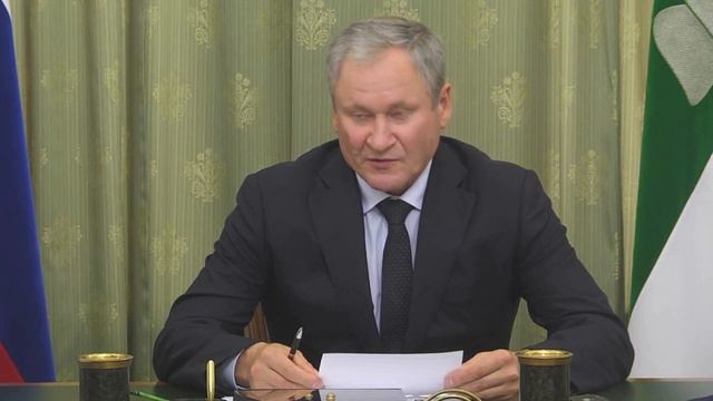 Губернатор Курганской области поставил задачу сохранить доплаты в социальной сфере смотреть онлайн