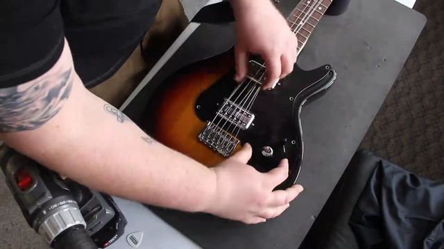 Porter Khrosis w/ Wide Range and Filtertron Pickups смотреть онлайн