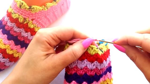 разноцветные следки крючком из остатков пряжи (мастер класс) смотреть онлайн