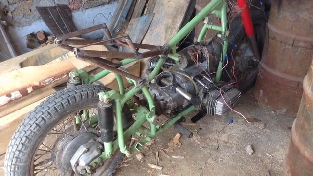 Мт Днепр к-750 урал ,переделка в стрит спорт мото тюнинг смотреть онлайн