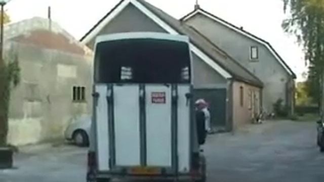 Zafira Trailer Laden.wmv