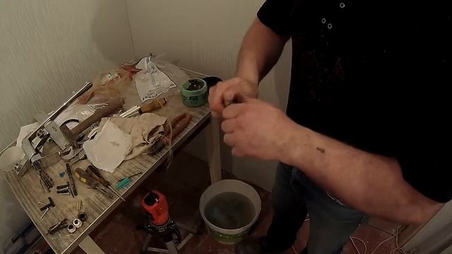 Монтируем смеситель в ванной. смотреть онлайн