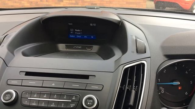 Used Ford C-Max 1.5 TDCi Zetec 5dr Mpv смотреть онлайн