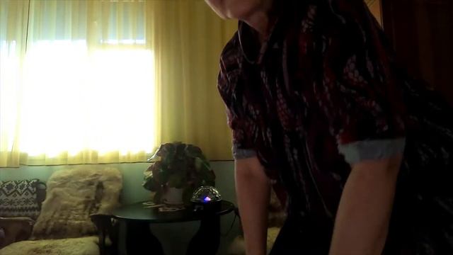 Разбираю елку после китайского Нового года смотреть онлайн