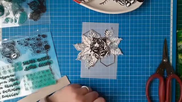 Новогодняя открытка с использованием штампов смотреть онлайн