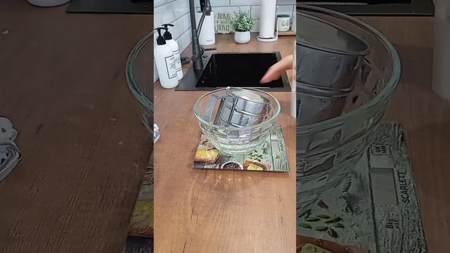 Яблочный пирог из детства.#легкоибыстро #яблочныйпирог смотреть онлайн