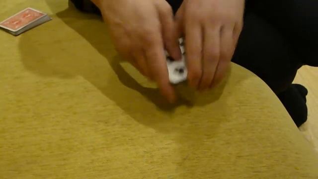 карточный фокус (телепортация).MP4 смотреть онлайн