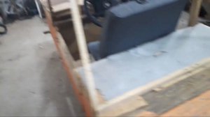 машина из дерева(переехал в гараж)