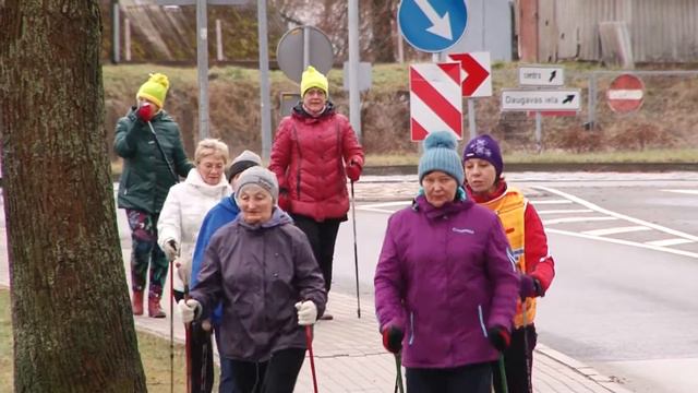 Впервые в городе прошел фестиваль по нордической ходьбе смотреть онлайн