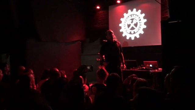 Strong Product - Зачем ты сделал это, Павел? (Live in Moscow 07.12.2019, club ТеатрЪ) смотреть онлайн