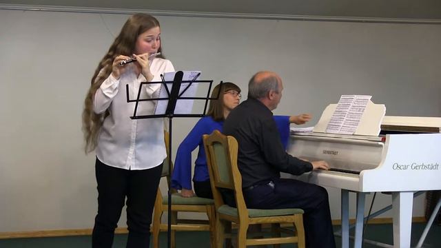 L. Balleron. The Noisy bird. смотреть онлайн