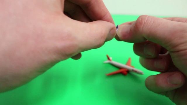 5 Kinder Surprise Eggs Surprise Eggs Kinder Joy AIRBUS 330 PLANES SPECIAL  Unboxing Huevos Sorpresa