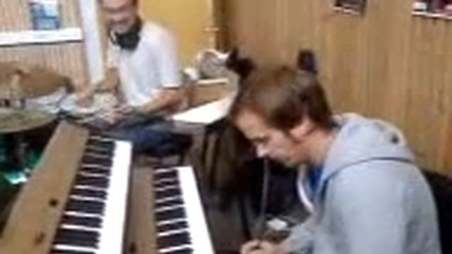 Stylophone, Roland FP5 and Drums!! From North of Norway. смотреть онлайн