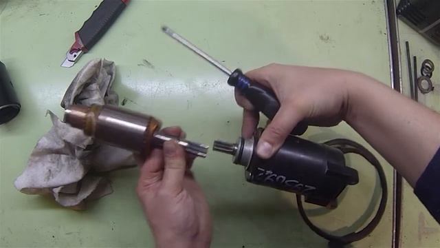 Подручными средствами. Ремонт стартера на мотоцикле смотреть онлайн