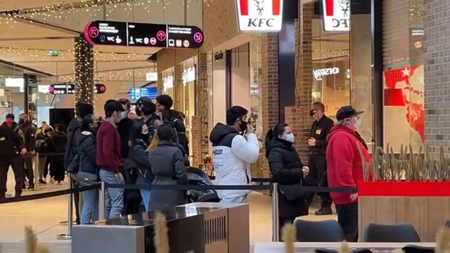 KFC ISO OMENA GRAND OPENING 22.12.2021 смотреть онлайн