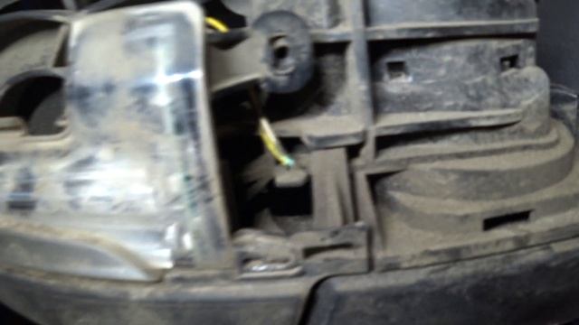 Не складывается зеркало заднего вида Volvo XC60.