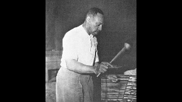 "I'm a Ding Dong Daddy (from Dumas) 1938 - The Benny Goodman Quartet with Dave Tough on drums. смотреть онлайн